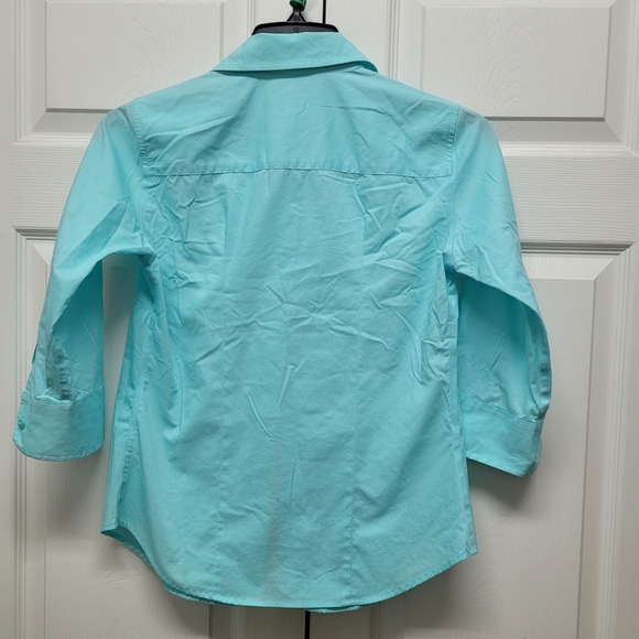 Lady Hathaway Button Down Shirt - Picture 4 of 4